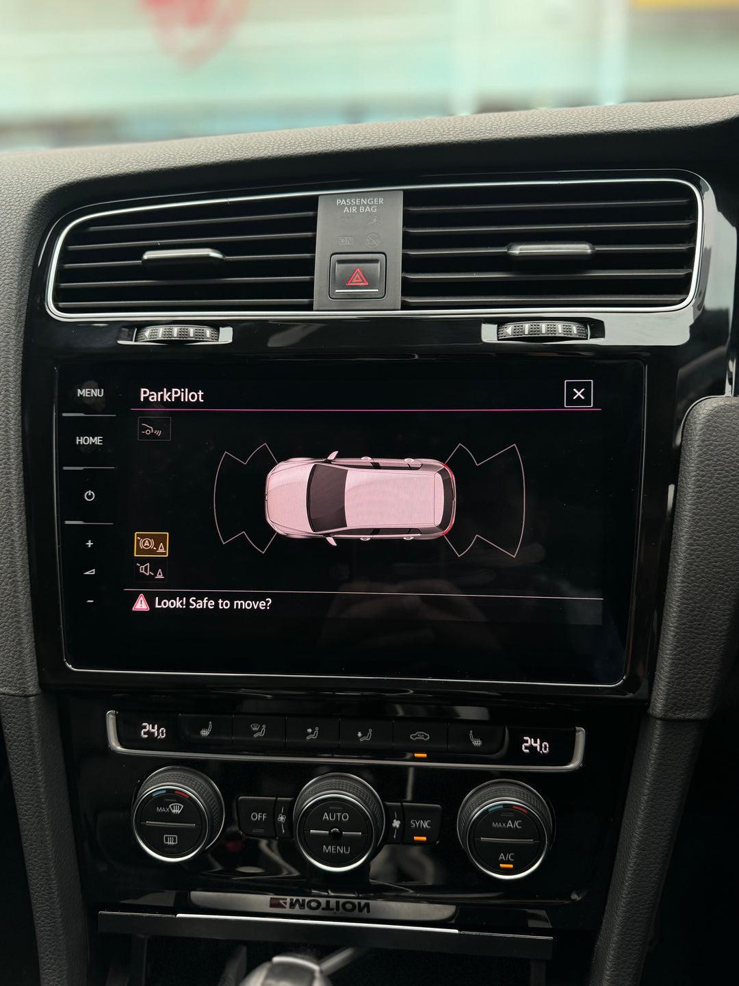 Volkswagen MIB 2.5 - 9.2 inch Retrofit Kit