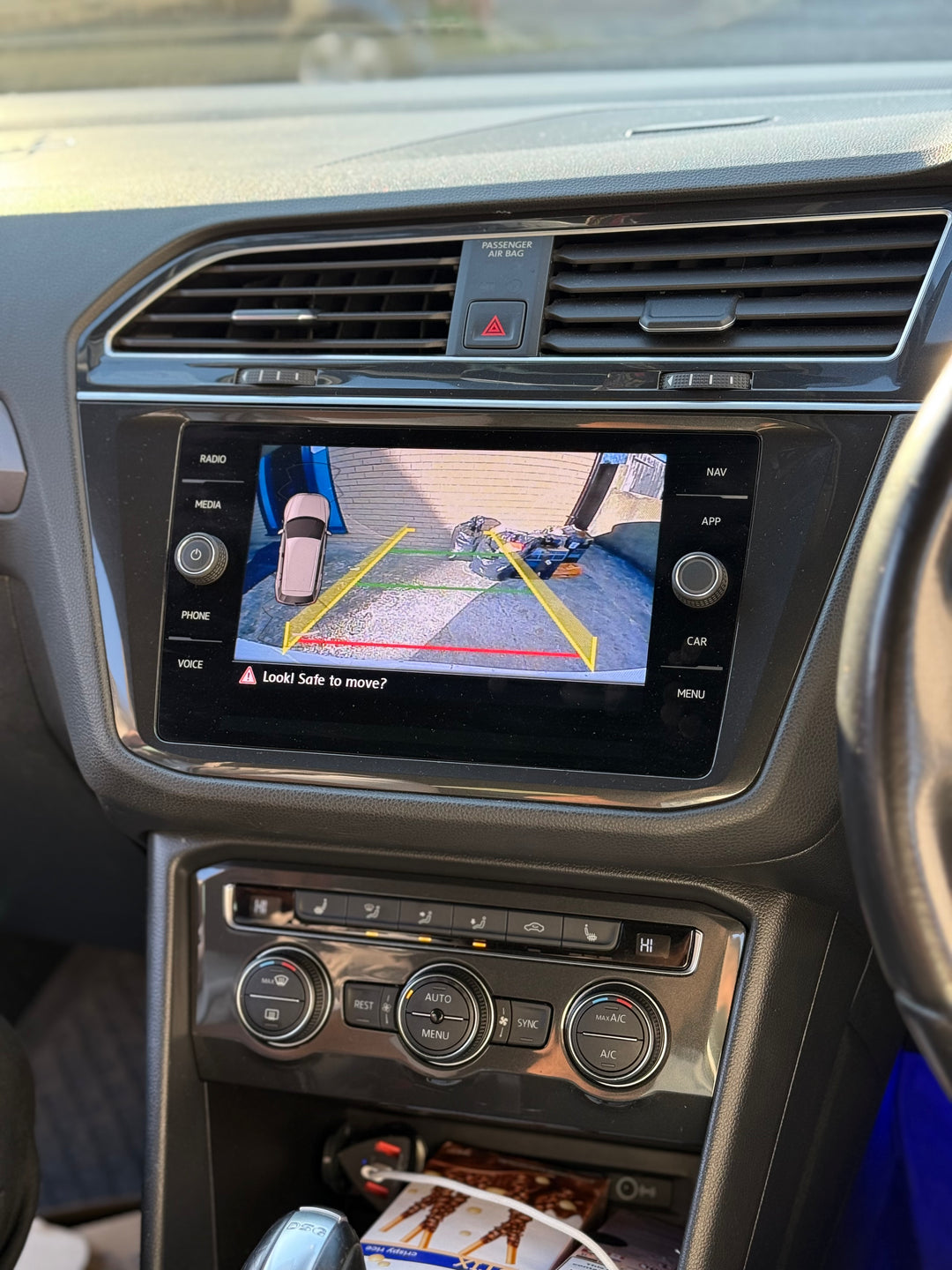 Volkswagen Tiguan MK2 - OEM Lowline Reverse Camera Retrofit