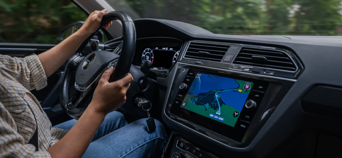 Mercedes Benz - Apple CarPlay and Screen Upgrades