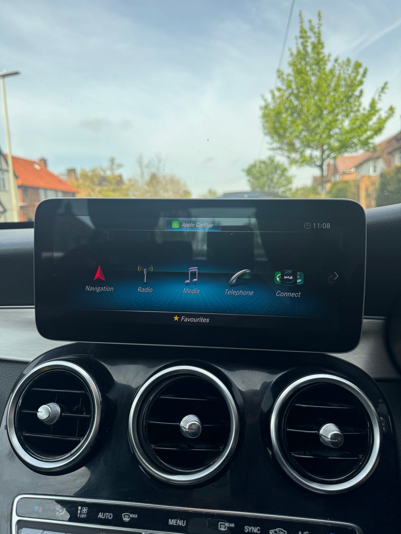 Mercedes OEM Apple CarPlay Activation