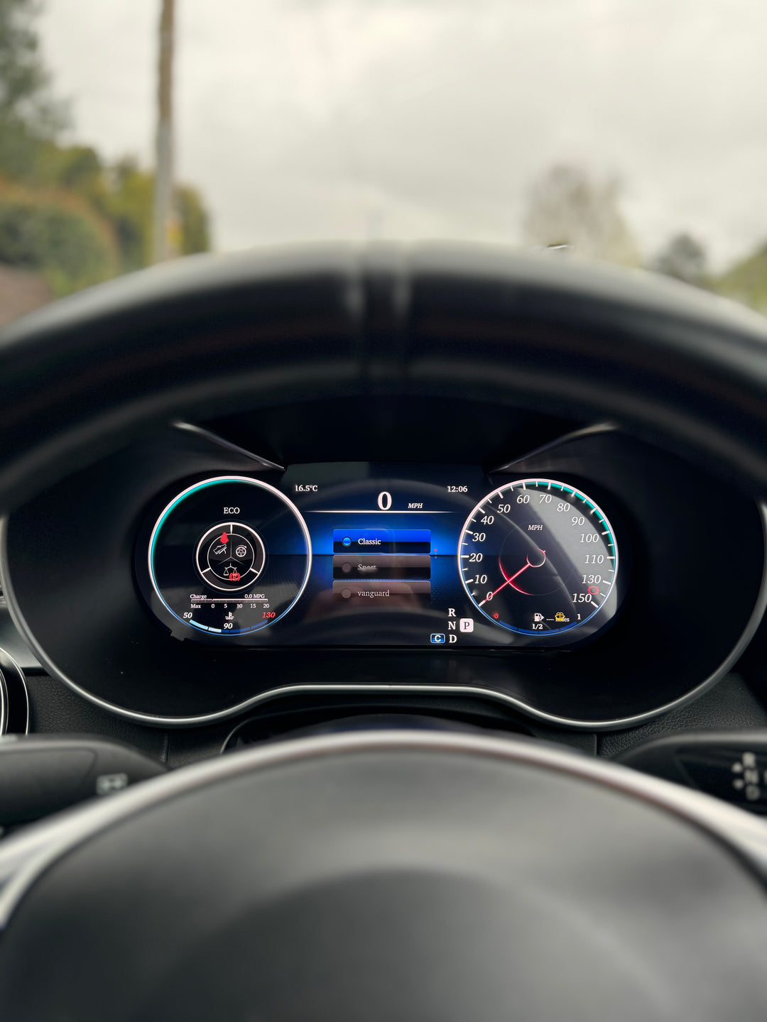 Mercedes W205 Virtual Cockpit