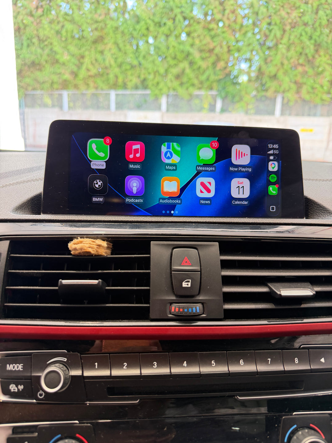BMW 8.8 inch ProNav Screen + OEM CarPlay Flash