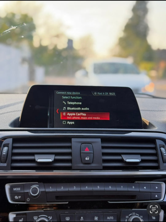 BMW EntryNav2 Head Unit with WiFi Port (OEM CarPlay Activated)