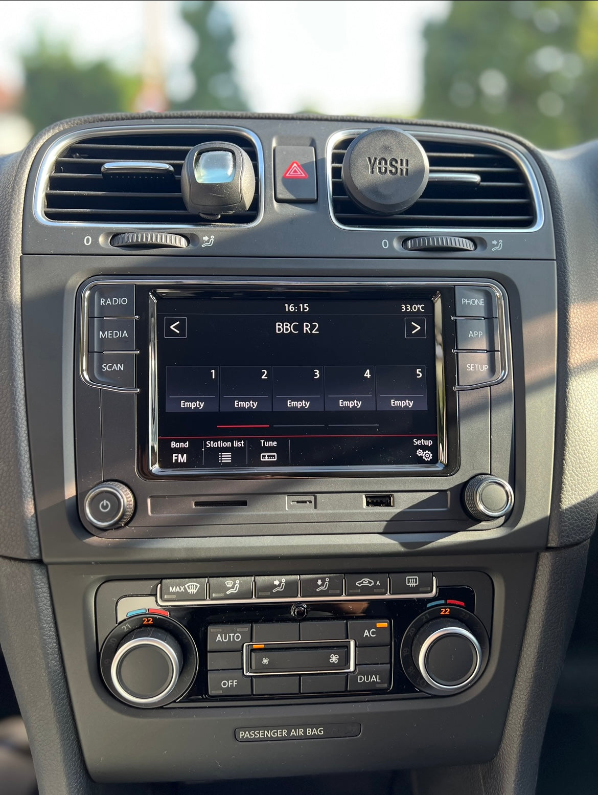 Volkswagen Polo 6C 2014 - 2017 MQB RCD 360 Apple Carplay Radio